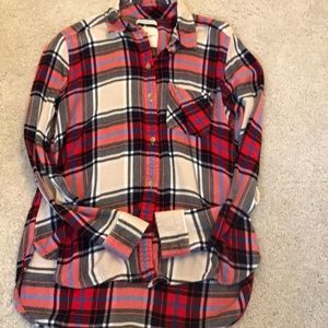 A&E Boyfriend Fit super soft Flannel